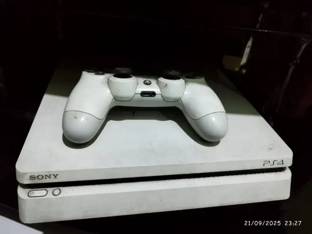 PS 4 500gb krg tau