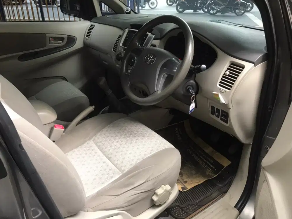 Toyota Kijang Innova 2013 Diesel