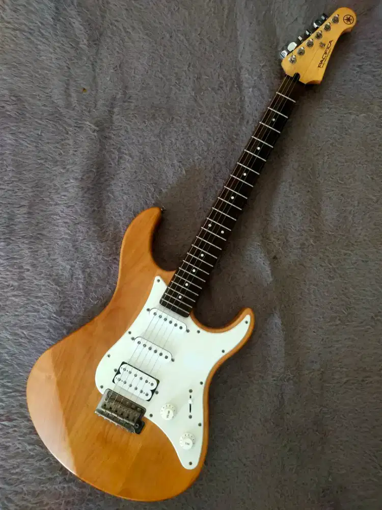 Yamaha pacifica 112j original