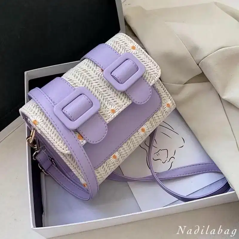 Daisy Sling Bag