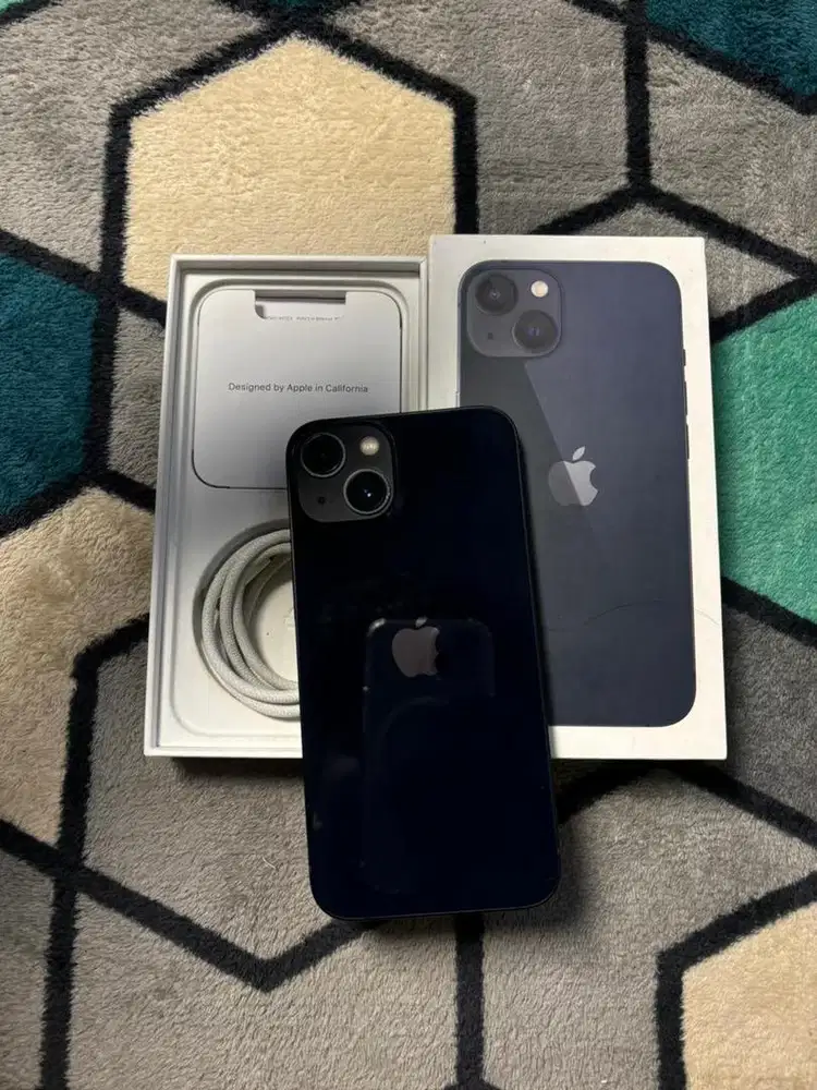 iPhone 13 128 IBox