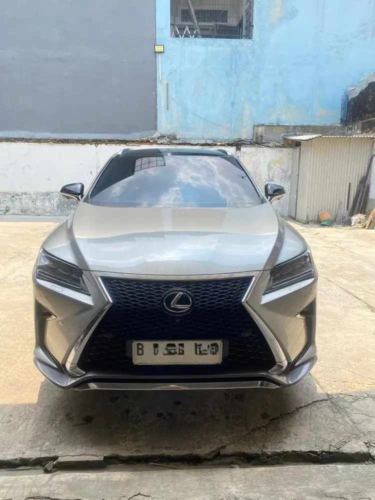 Lexus RX200t Fsport nik 2017, rawatan pribadi dijamin