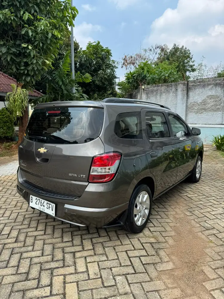 Chevrolet Spin 2015 Bensin