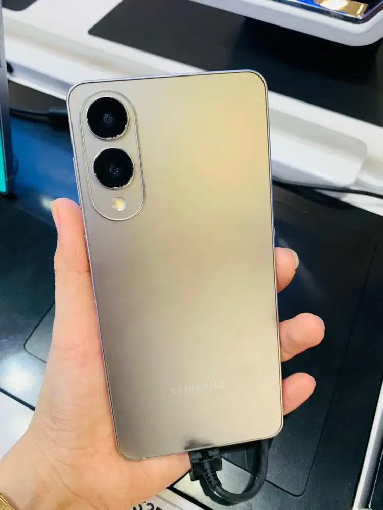 Samsung galaxy S25 edge