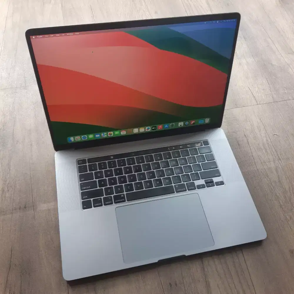 Macbook pro 2019 layar 16 inch core i9 ram 32gb ssd 512gb bisa cod