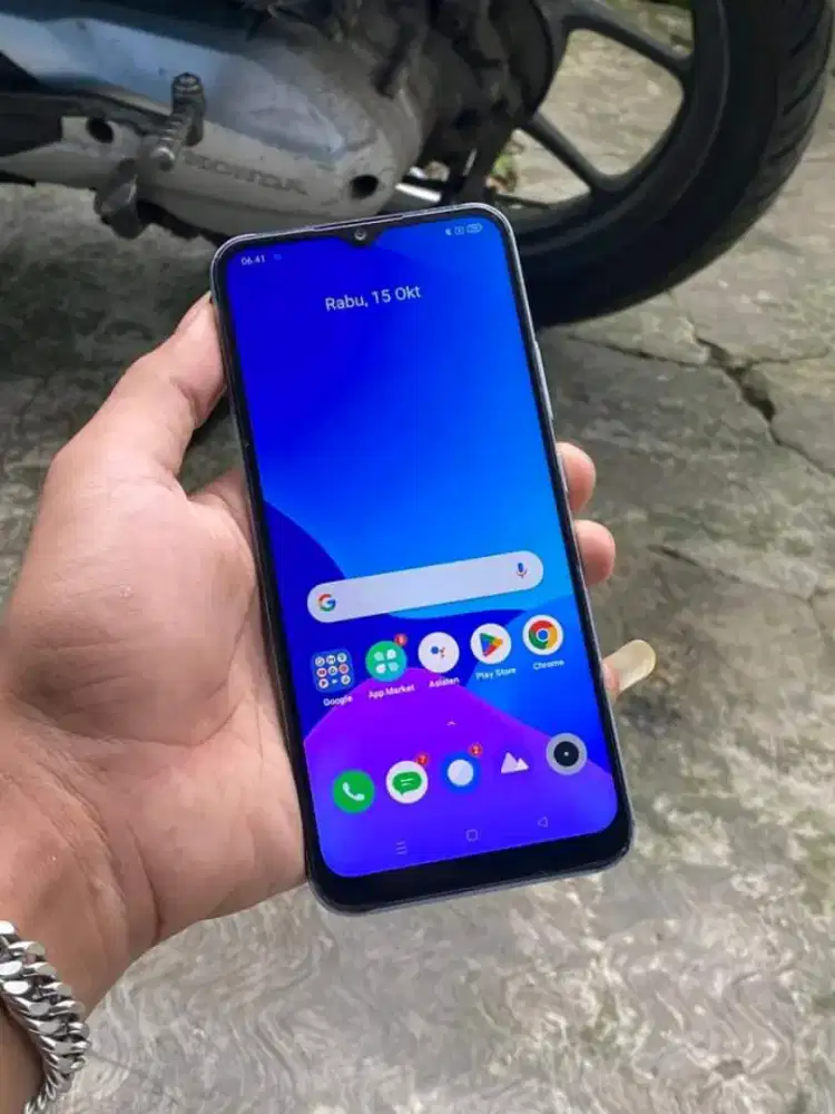 Realme C15 ram 4/64gb nominus pemakaian hp charger siap pakai