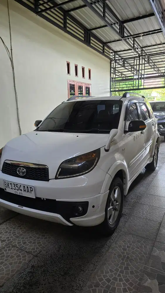 Toyota Rush 2014 Bensin