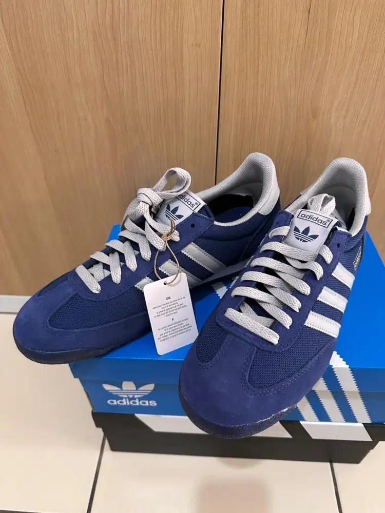 Sepatu Adidas R71 Navy Original