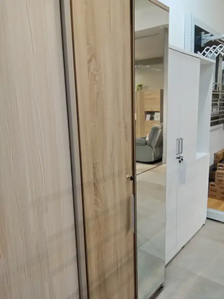 ACURA WARDROBE 2 DOORS