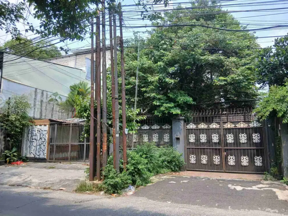 Dijual rumah & tempat usaha di Kalilicin Pancoran Mas Depok