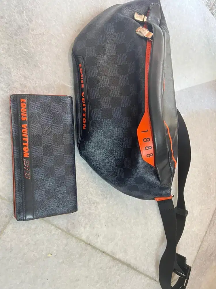 Sling bag dan dompet LV Limited Edition Avenue. Tidak ada lagi yg jual