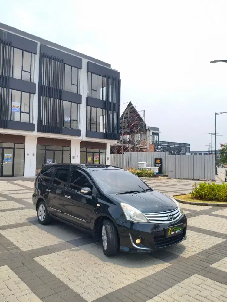 Grand Livina Ultimate Matic AT 2012