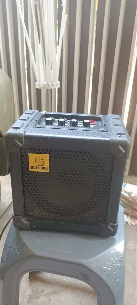 Ampli Gitar Bulldog M15 - 6.5 inch (second)