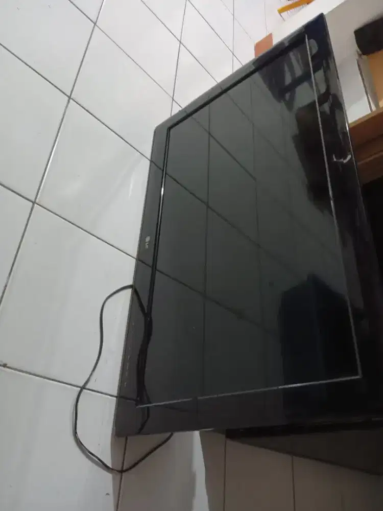 Dijual Televisi LG 32inch