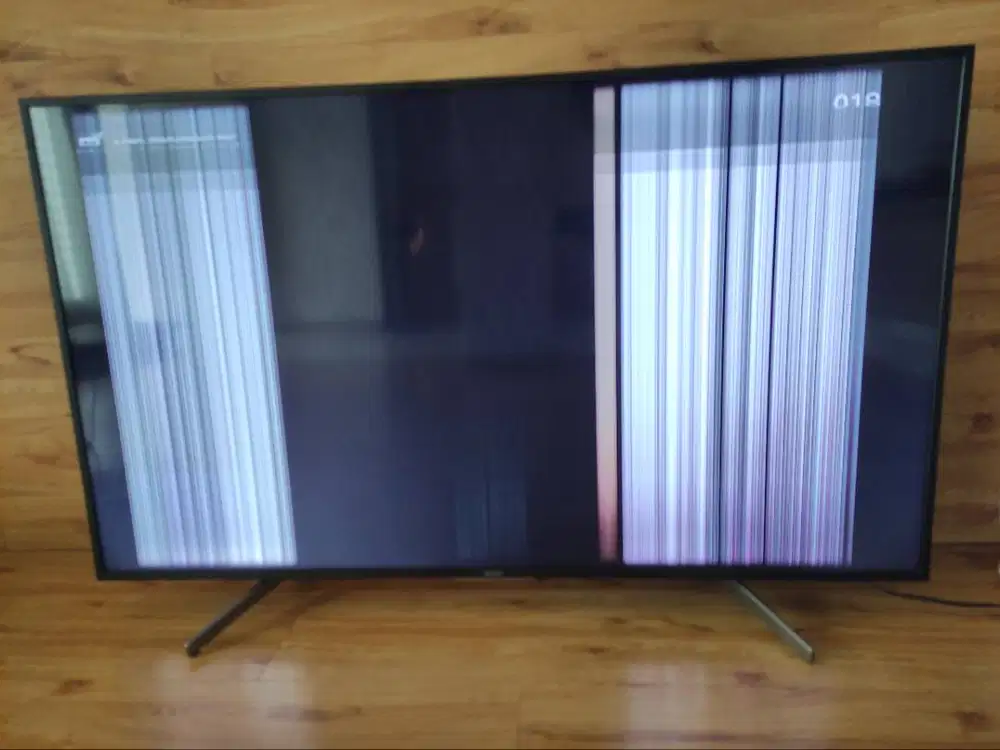 TV Sony BRAVIA KD-65D8000G kondisi rusak layar