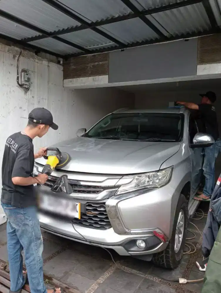 Saya sedang mencari pekerjaan apa saja yang penting halal
