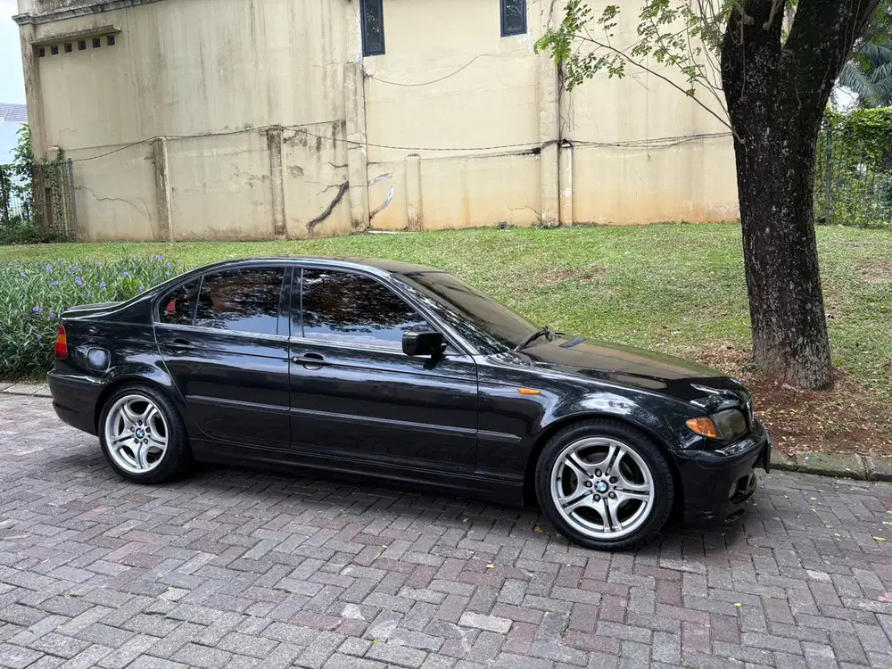 BMW E46 2003 Black |M-tech 2 | Nota servis lengkap