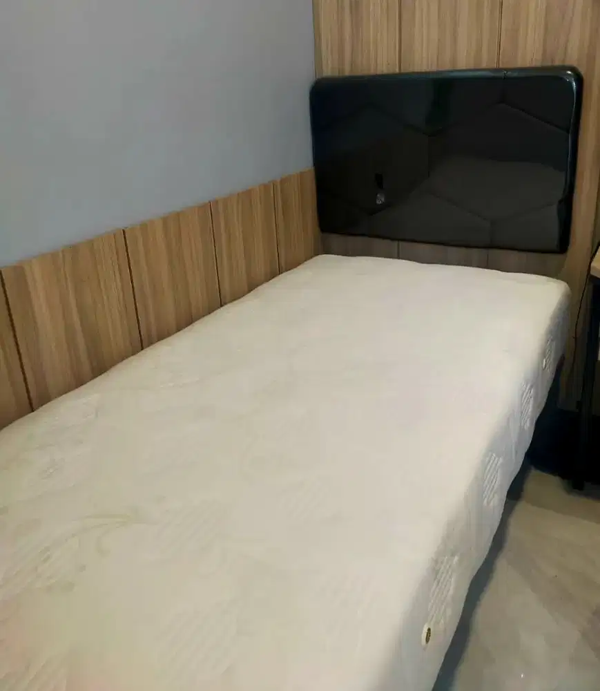 Ranjang kasur spring bed premium 100x200 KAIOO baru lengkap sisa hotel