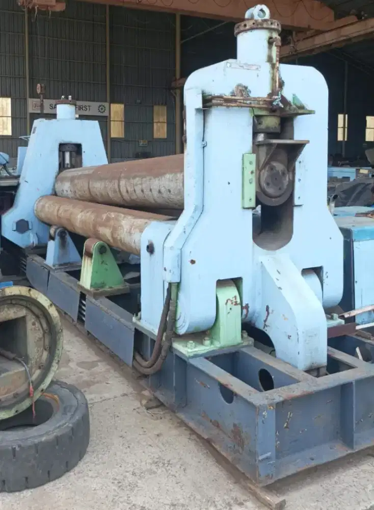 Mesin bending Plate