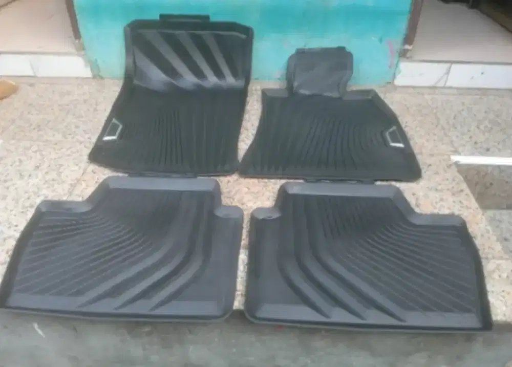 karpet karet BMW original THN 2018-19  type G20 /3 series