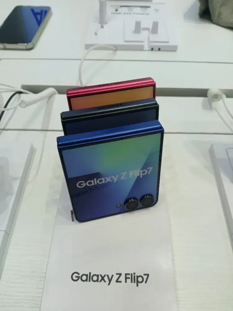 Kredit SAMSUNG Z FLIP7