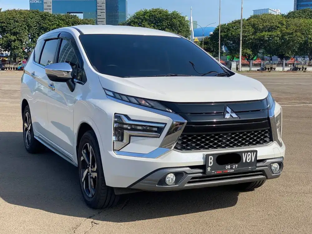 XPANDER ULTIMATE AT 2022 PUTIH