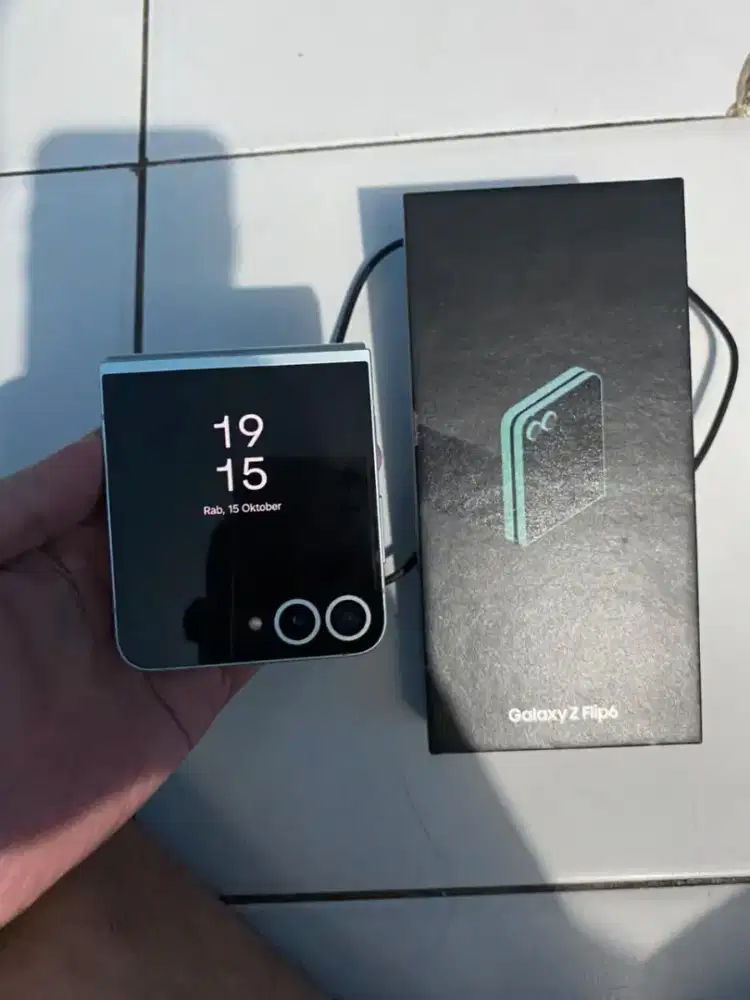 Samsung Galaxy Z Flip 12/256GB