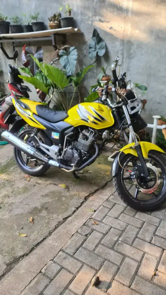 Mega Pro Primus Antik siap nongkrong jadi pusat perhatian bisa tt/bt