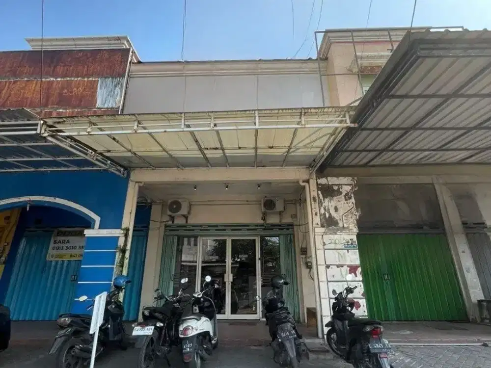 Ruko Royal Park Kutisari dekat Kampus Petra