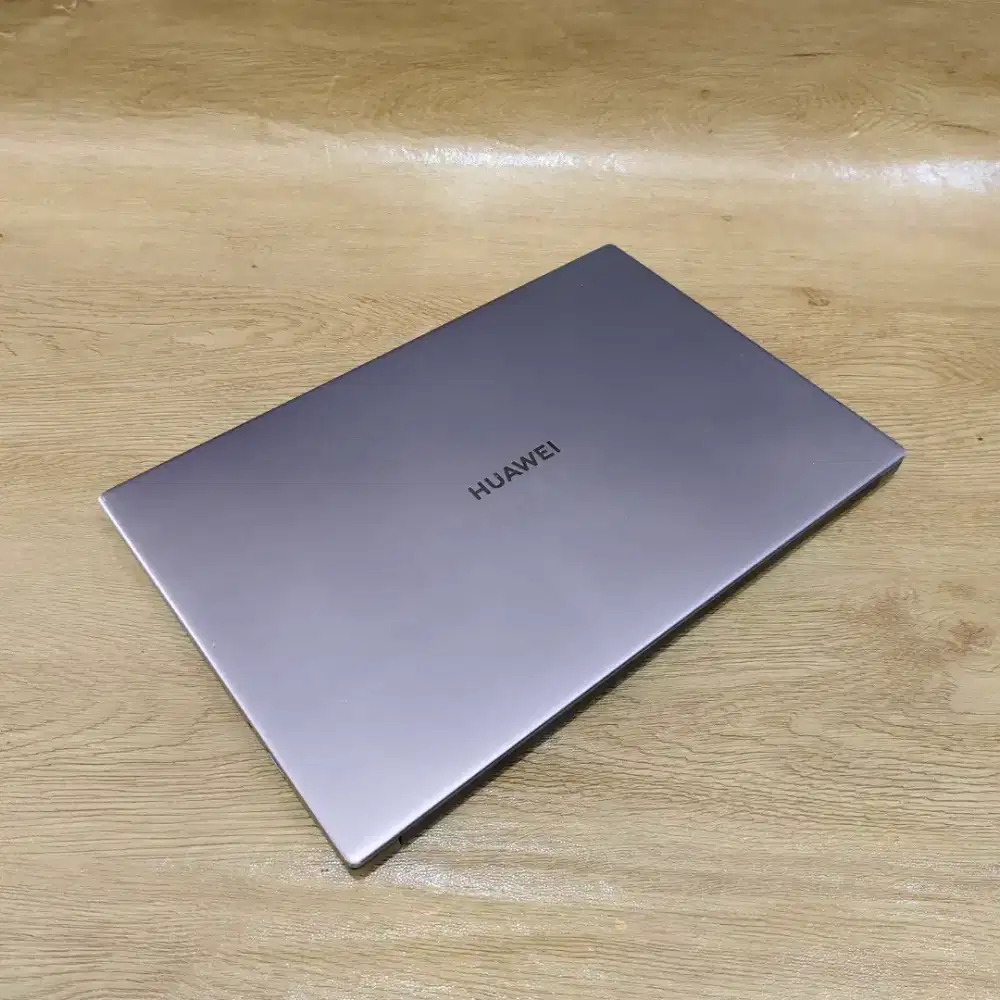 Laptop Huawei Slim Core i3 Gen 10 Ram 8GB bonus Mouse Baru Siap pakai