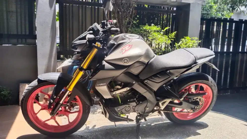 Yamaha Mt15 thn 2019 nik 2020