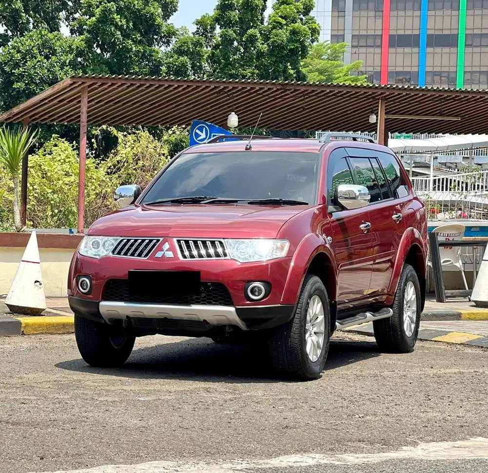 Mitsubishi Pajero Sport Exceed 2.5 4x2 AT Diesel 2012