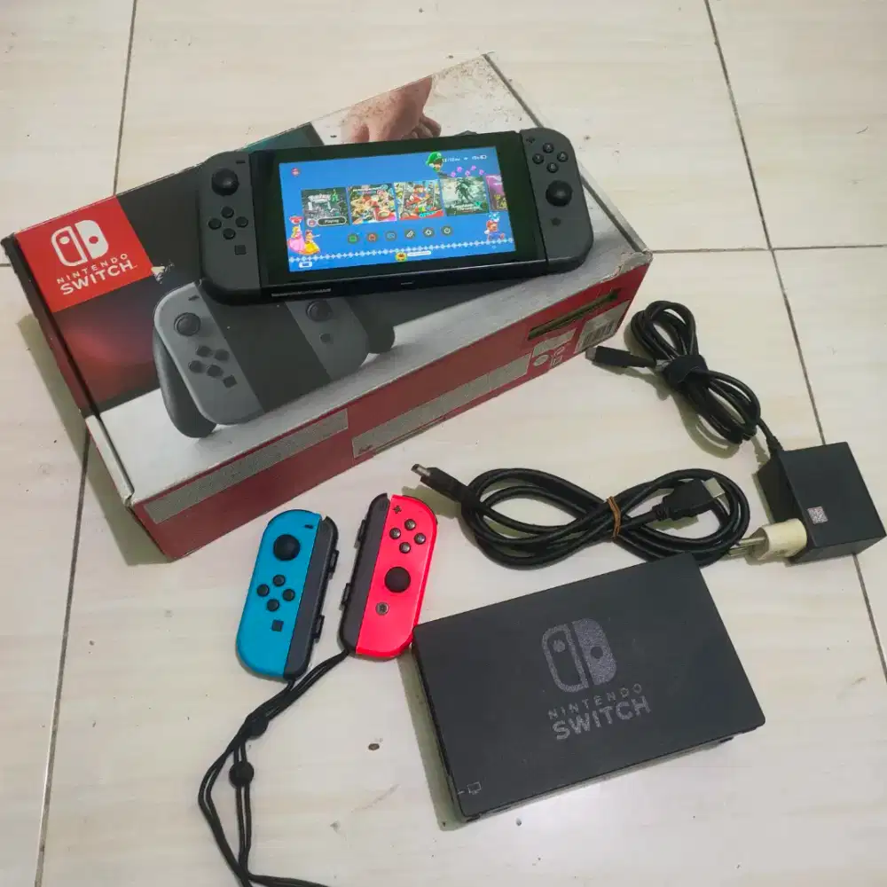 Nintendo Switch C-FW 512GB HwFly Bonus Joycon Ori Sepasang
