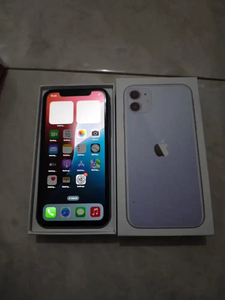 Iphone 11 128Gb inter

Fullset

Hb :76%

minus pemakaian