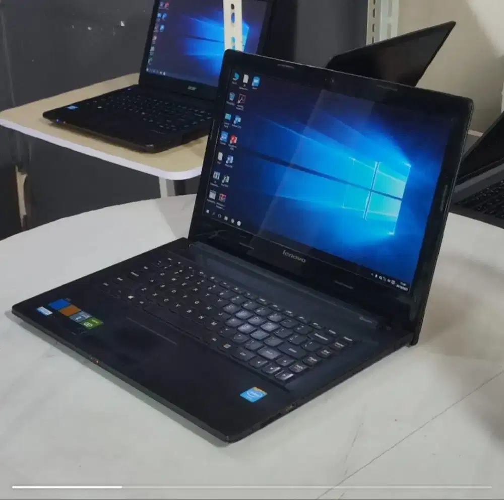 Lenovo G40-30 celeron n2830 8gb/128gb