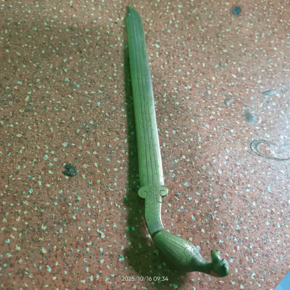 Keris simpanan, tidak ada sarung