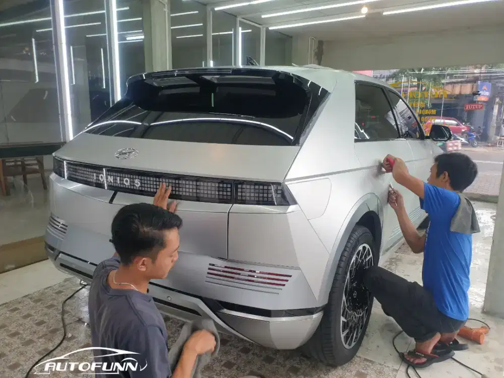 SALON MOBIL bdg