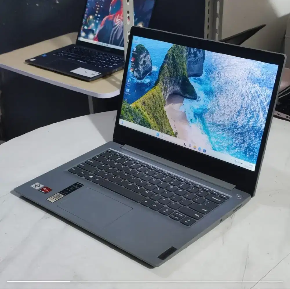 Lenovo ideapad slim 3 amd athlon 3050 ram 8gb ssd 512gb