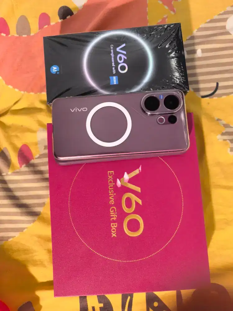 Vivo V60 Zeizz Camera 12/256 Purple