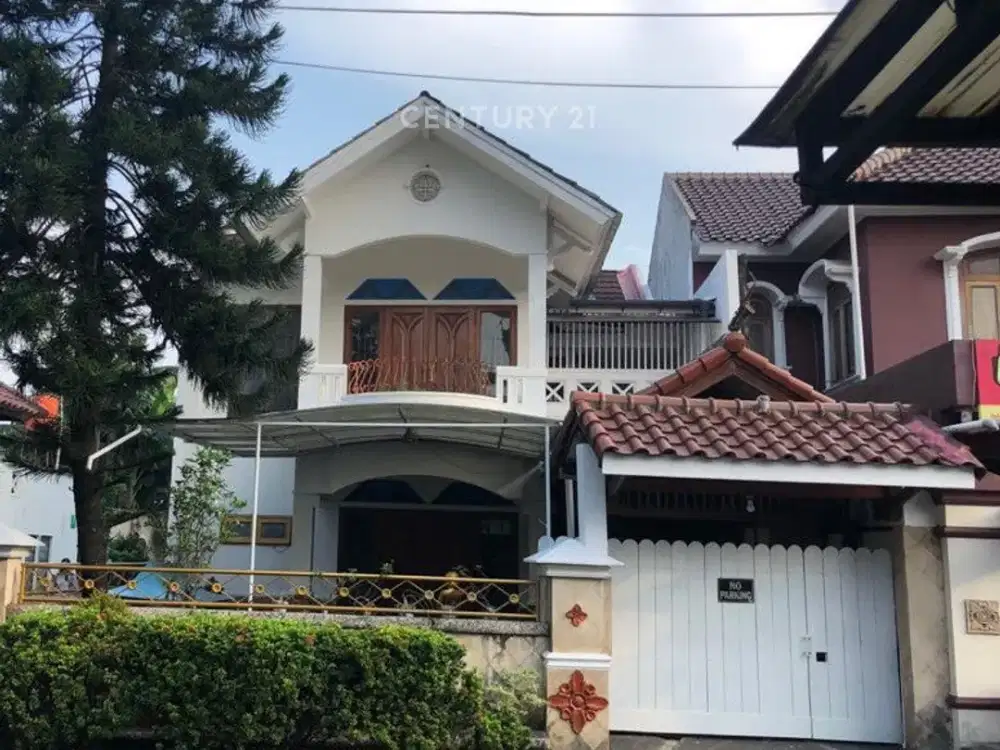 Rumah Hoek 2 Lantai Nyaman Dan Aman Di Duren Sawit NS0144