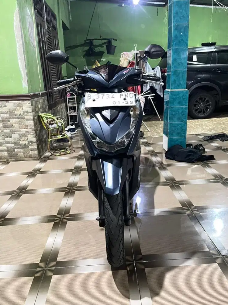 Beat Deluxe tipe tertinggi km rendah