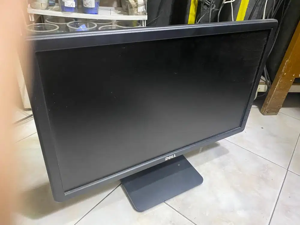 Di jual monitor LCD Dell E2015HV