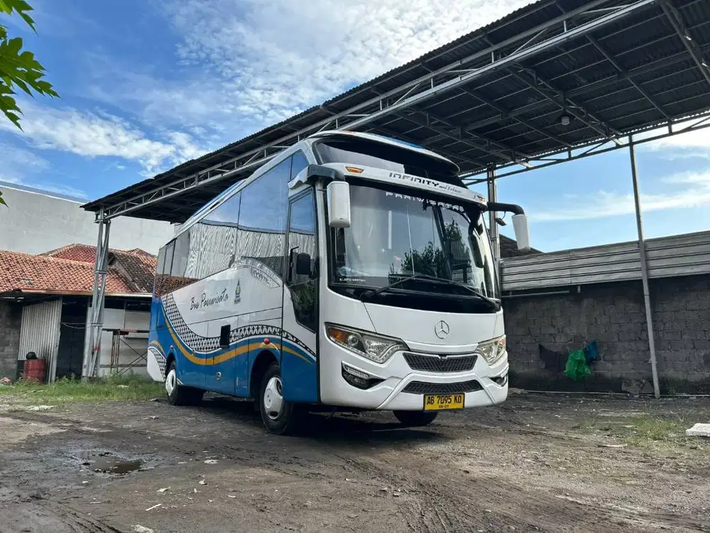 TURUN HARGA LOW KM – Mercedes Benz OF917 Short