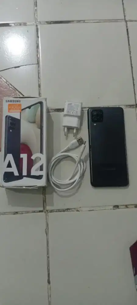 Samsung a12 ram 4 internal  128