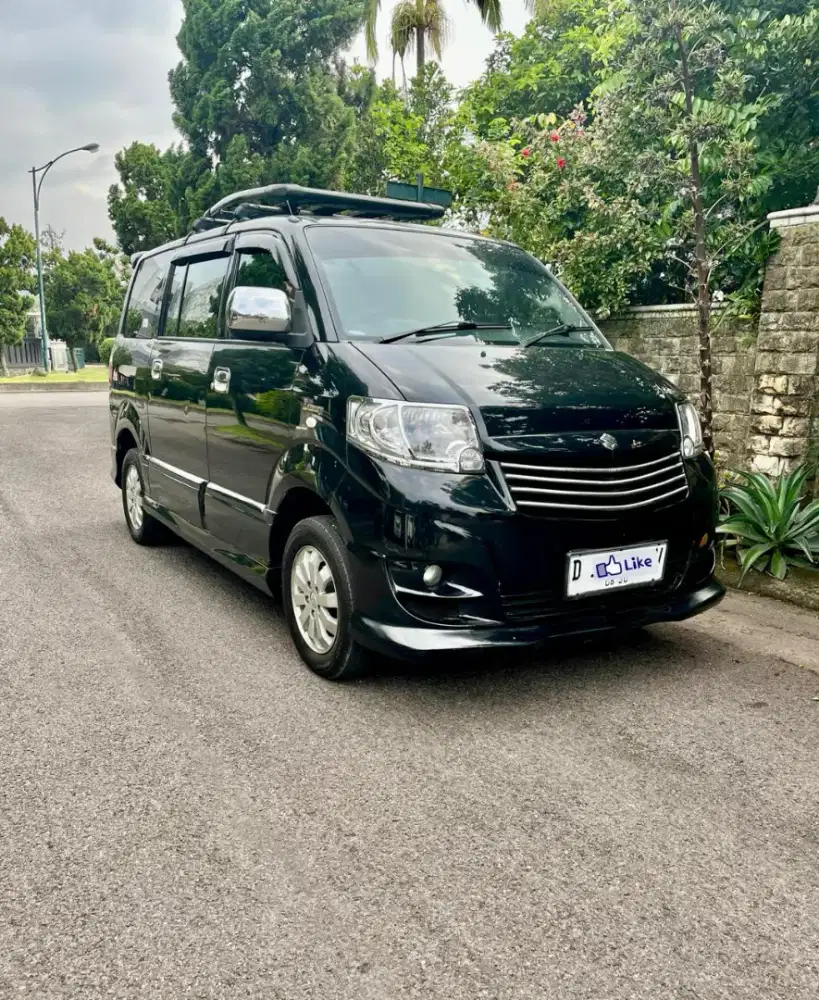 Dijual Suzuki APV Arena SGX Luxury THN 2014
