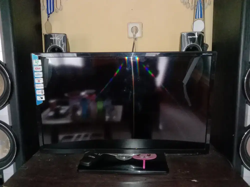 Polytron,tv lcd