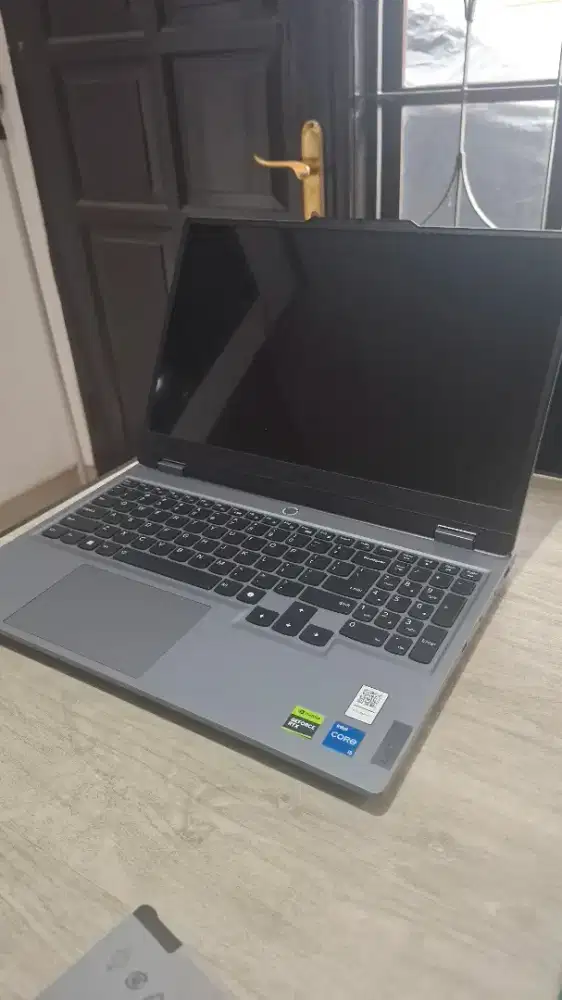 jual LENOVO LOQ 15