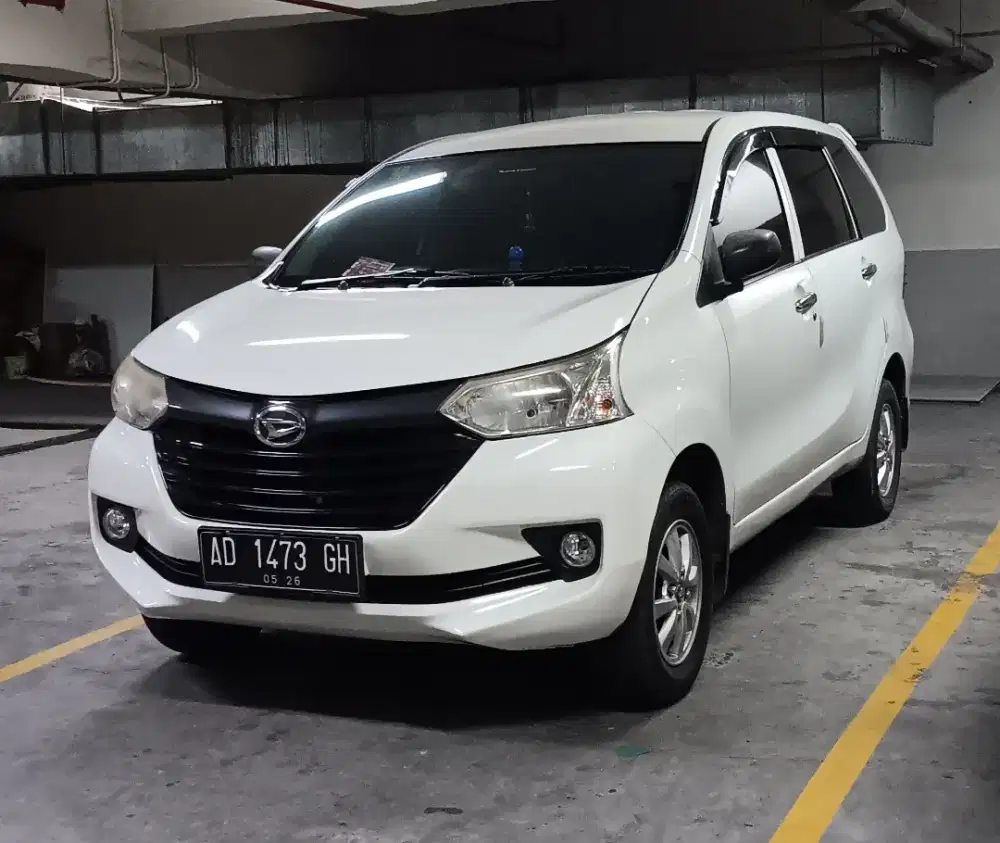 Xenia 1000cc 2016