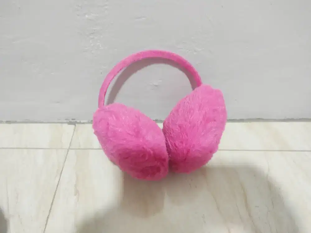 Penutup telinga bayi