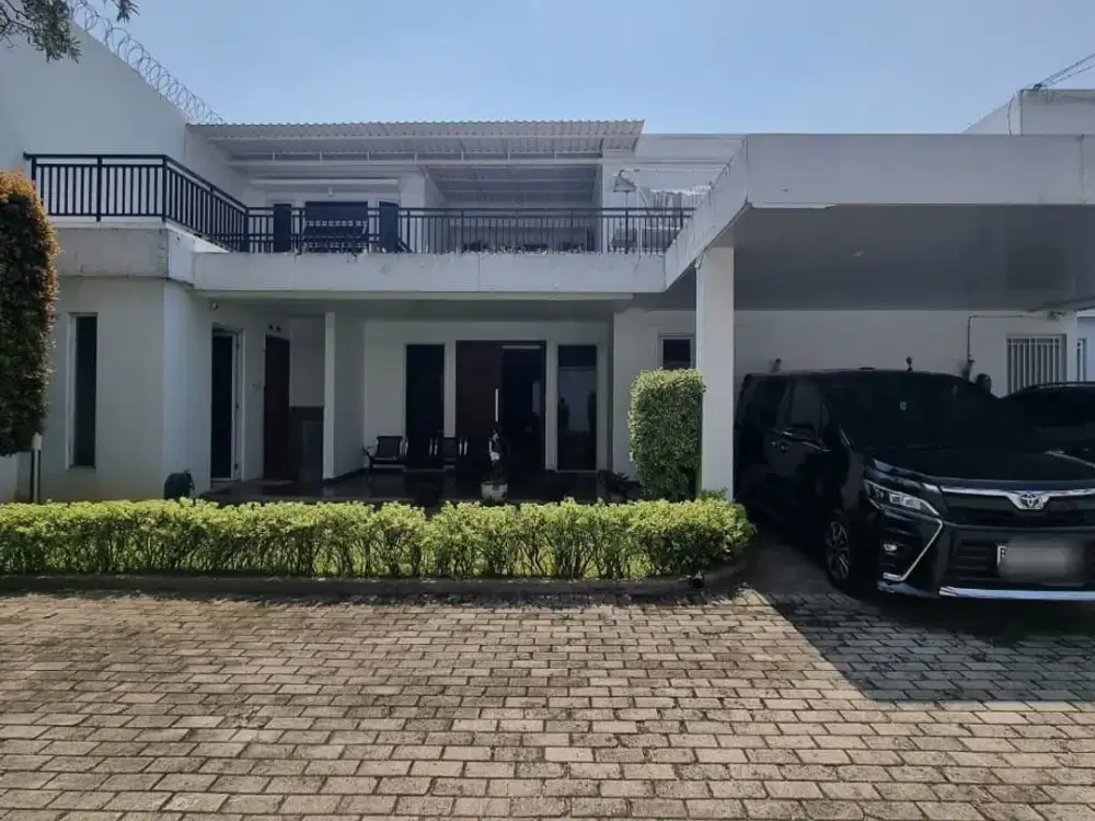 Rumah siap huni  di cirendeu lebak bulus jakarta selatan